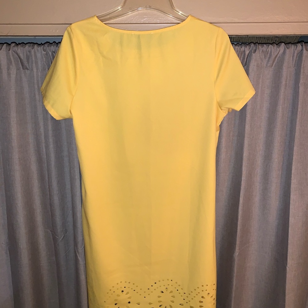 Yellow dress never worn!!